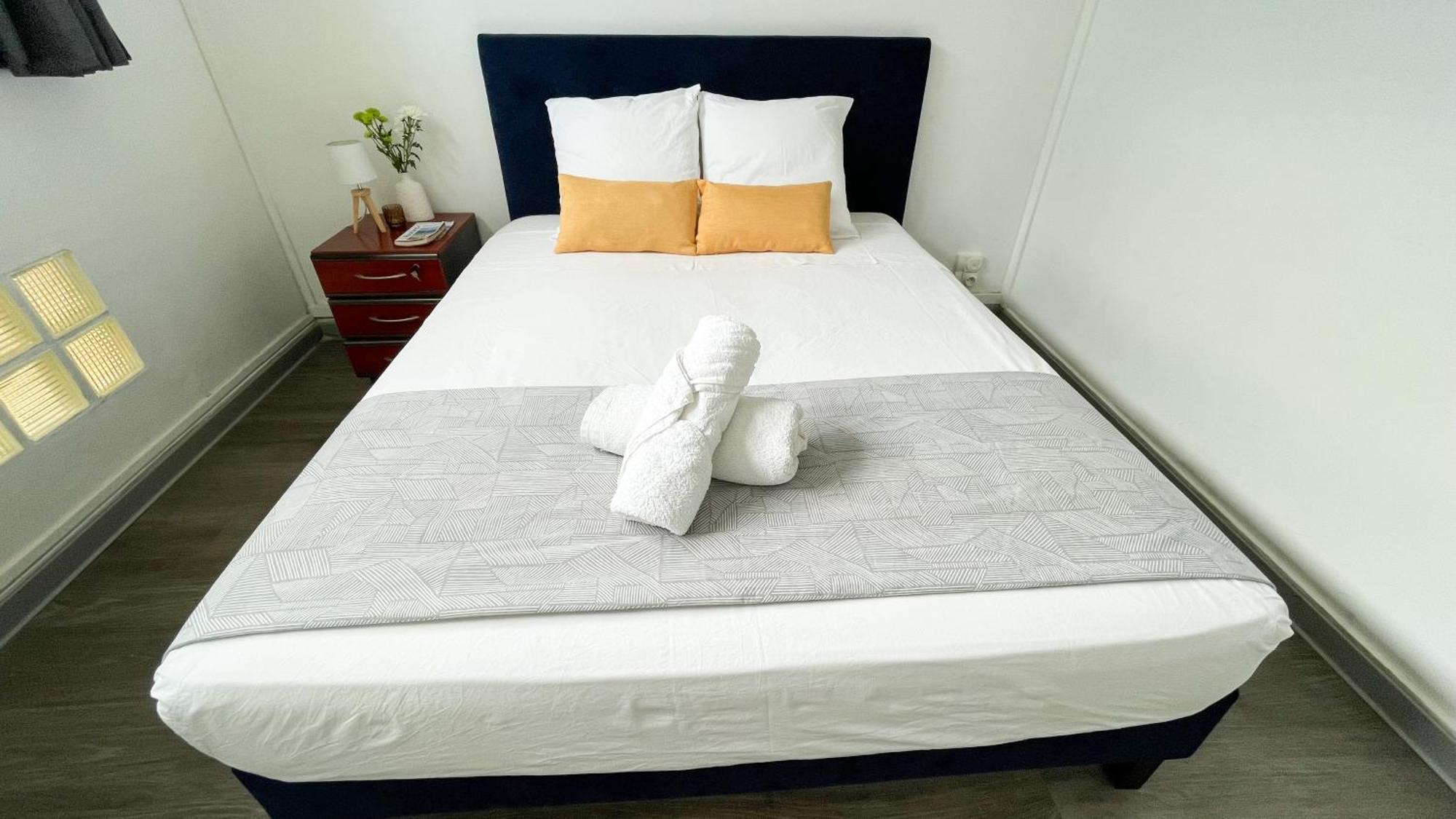 Grand Sejour Lumineux Avec Balcon & Vue Cathedrale Apartment Пойнт а Питр Екстериор снимка